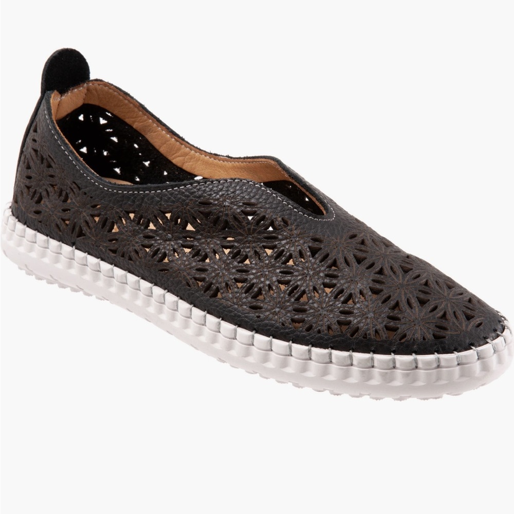 Women's Black Slip-On Shoes